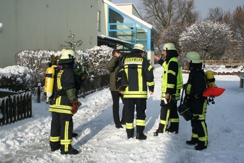 Feuerwehr Einsatz Chloraustritt am 9.12.2010 in Kahl am Main